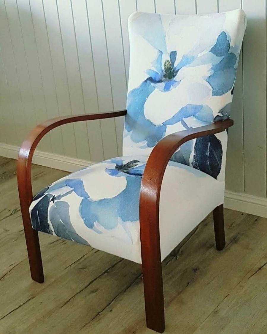 Reupholstered art deco armchair in a blue floral fabric, a Waridi DelArt upholstery project