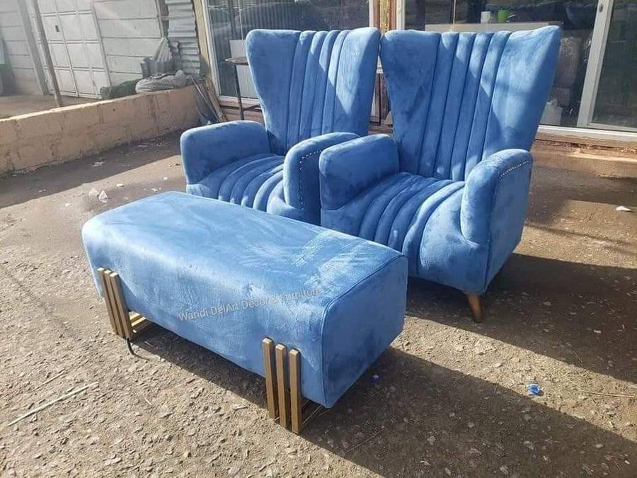 Blue channel-tufted loveseat